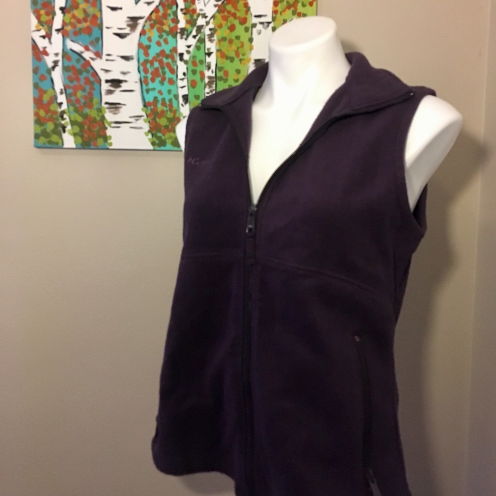 Plum Colombia Fleece Vest